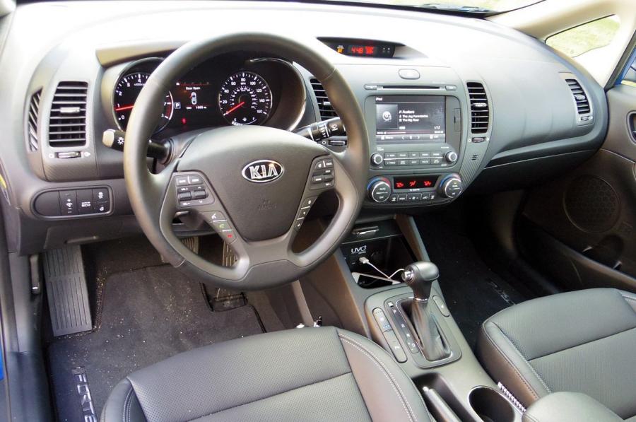  Kia Forte 2014 года  (фото 73 из 125)